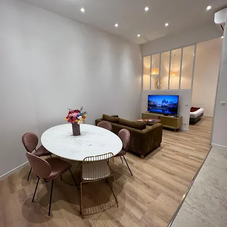 Apartment T2 Standing Place Du Marche Ajaccio (Corsica)