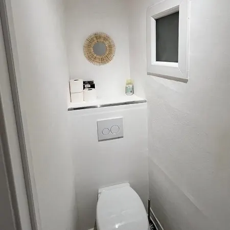 T2 Standing Place Du Marche Apartment