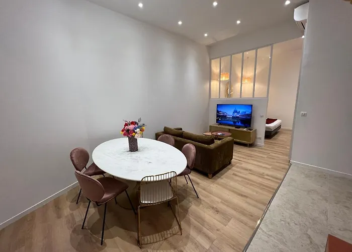 Apartment T2 Standing Place Du Marche Ajaccio (Corsica)